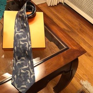 BALLY 100% SILK NECK TIE